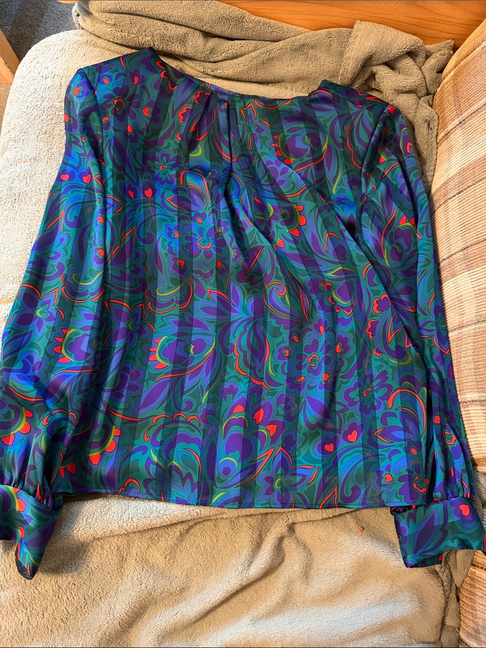 Vintage Petite by Elite Made in Canada Psychedelic Floral Blouse